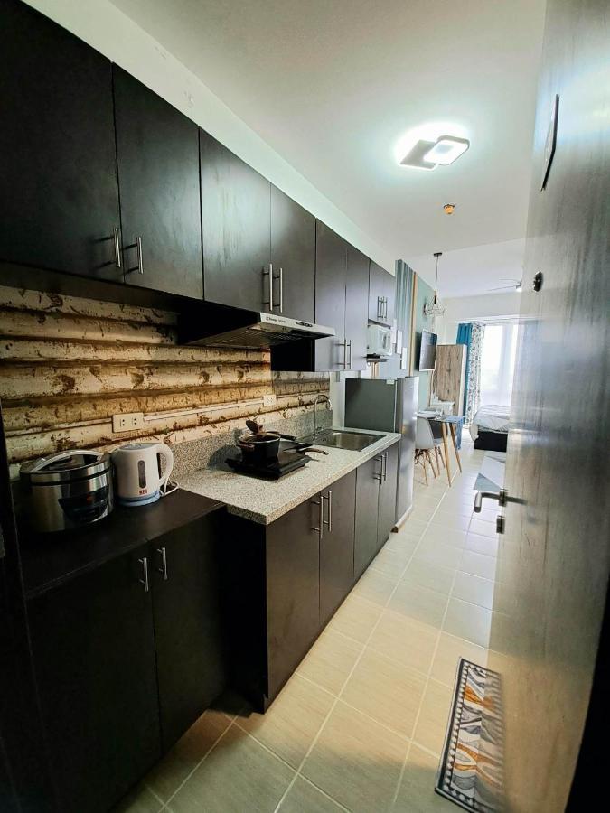 Kasara Urban Residences Manila Esterno foto