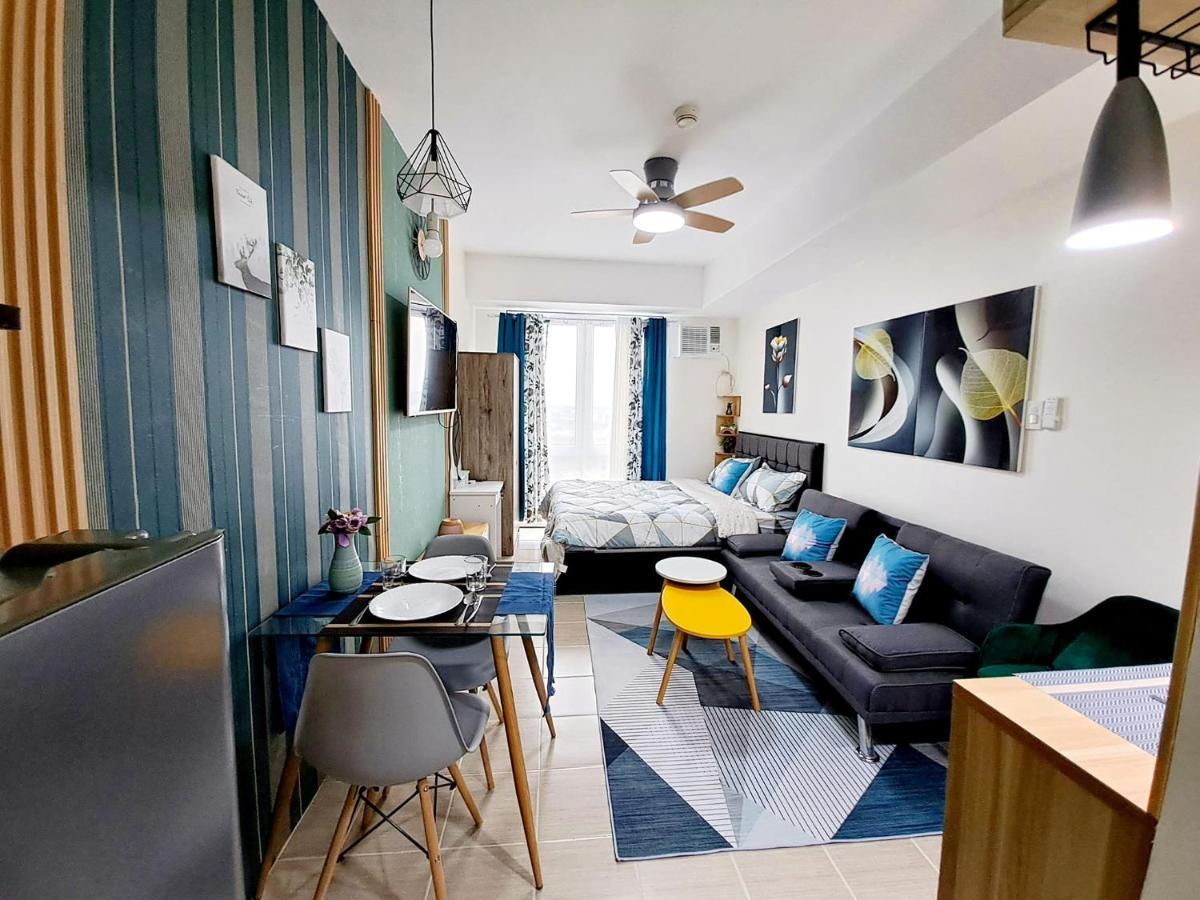 Kasara Urban Residences Manila Esterno foto